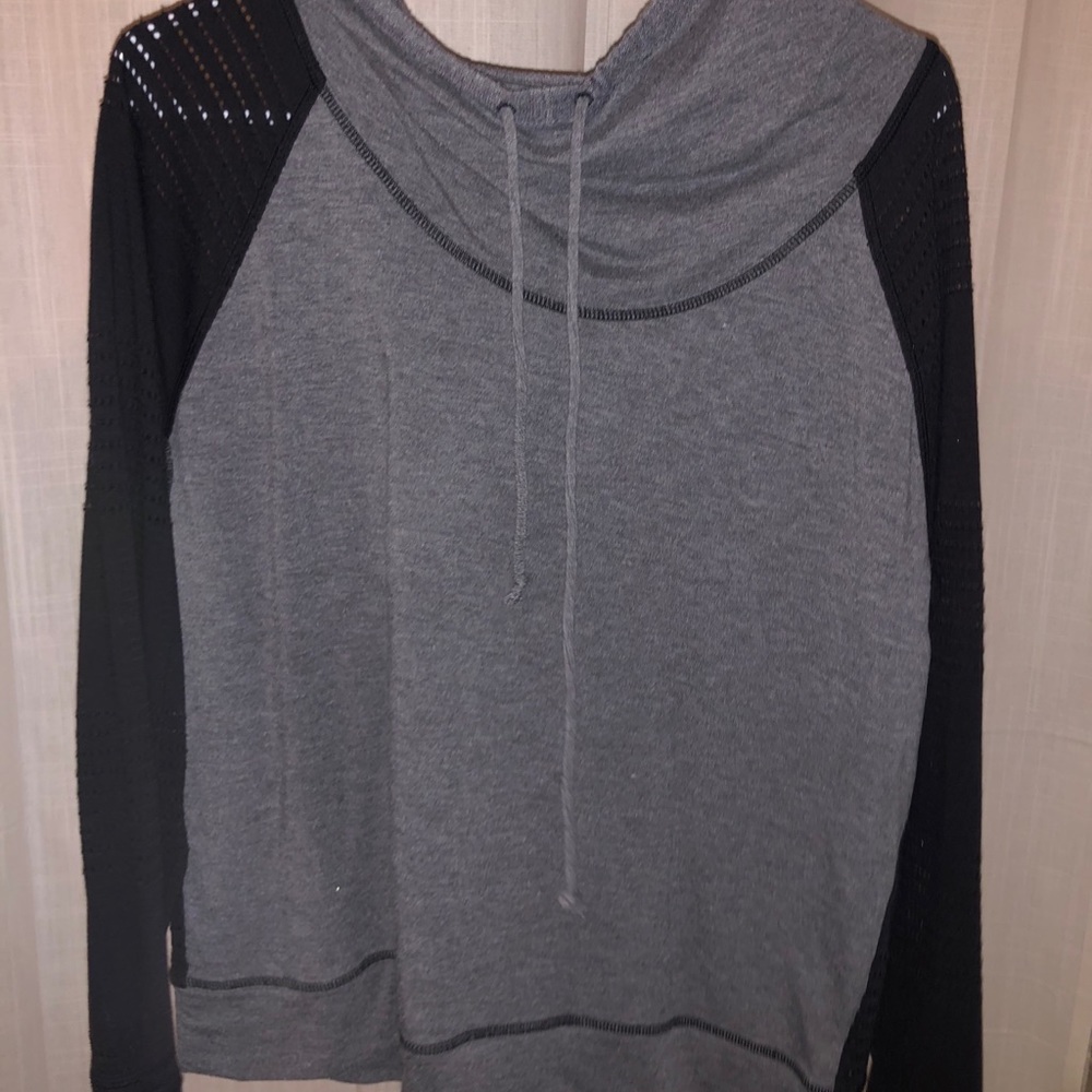 Athleta pullover